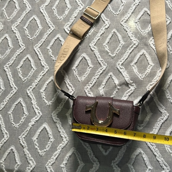 True Religion cross body bag. B22 - Picture 2 of 7